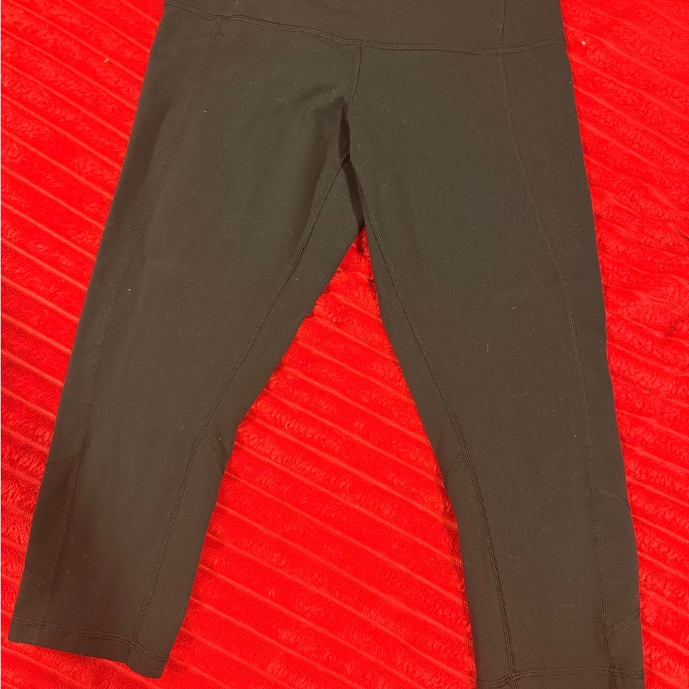 Lululemon Athletica Cropped Black Leggings